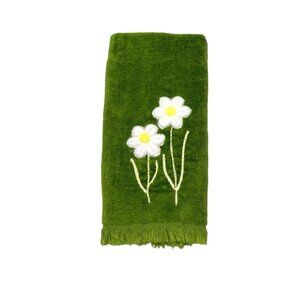 VTG 70s Fieldcrest White Daisy Flowers Green Fringe Fingertip Towel Embroidered